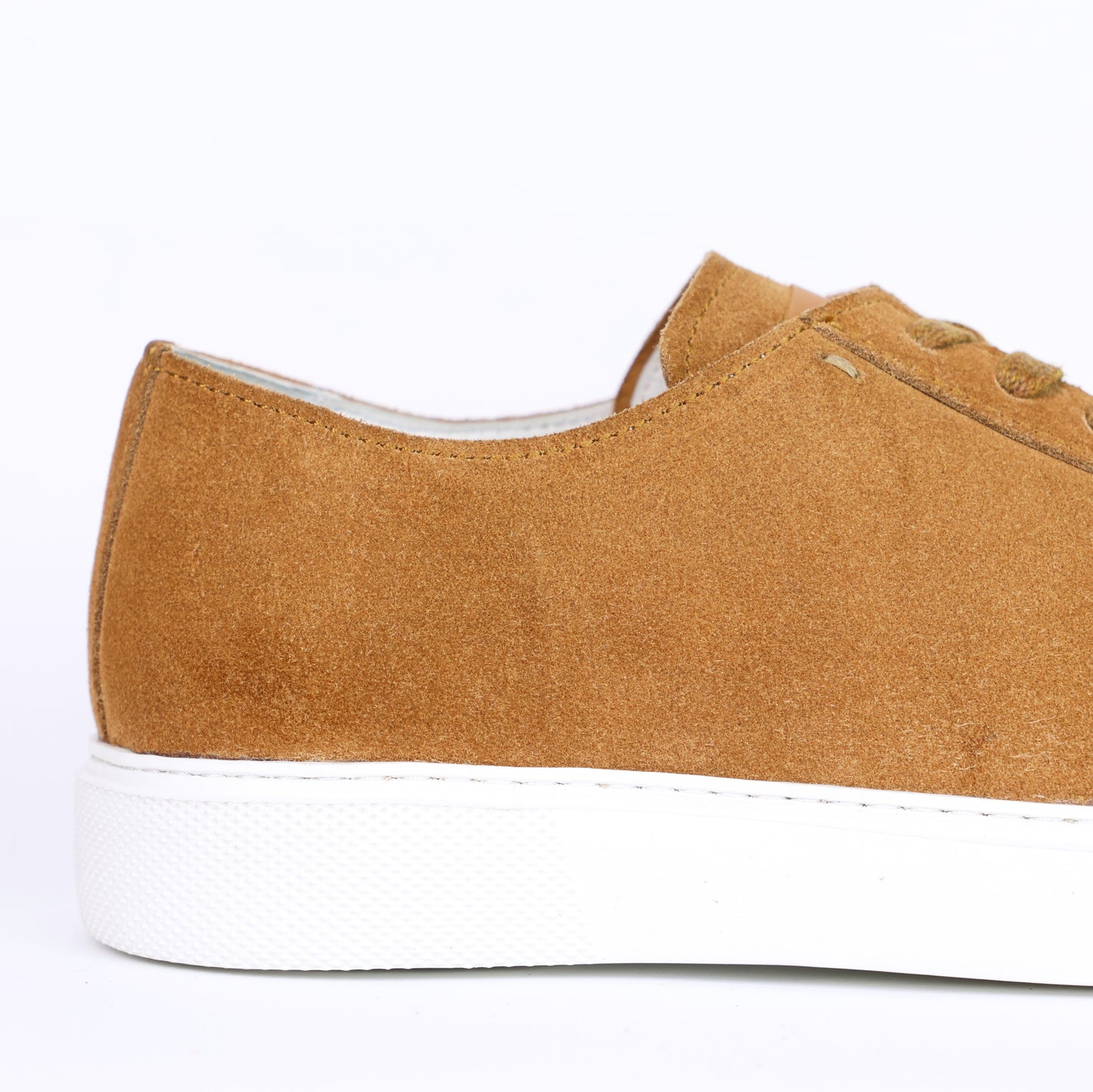 Sneakers en Daim Premium – Camel